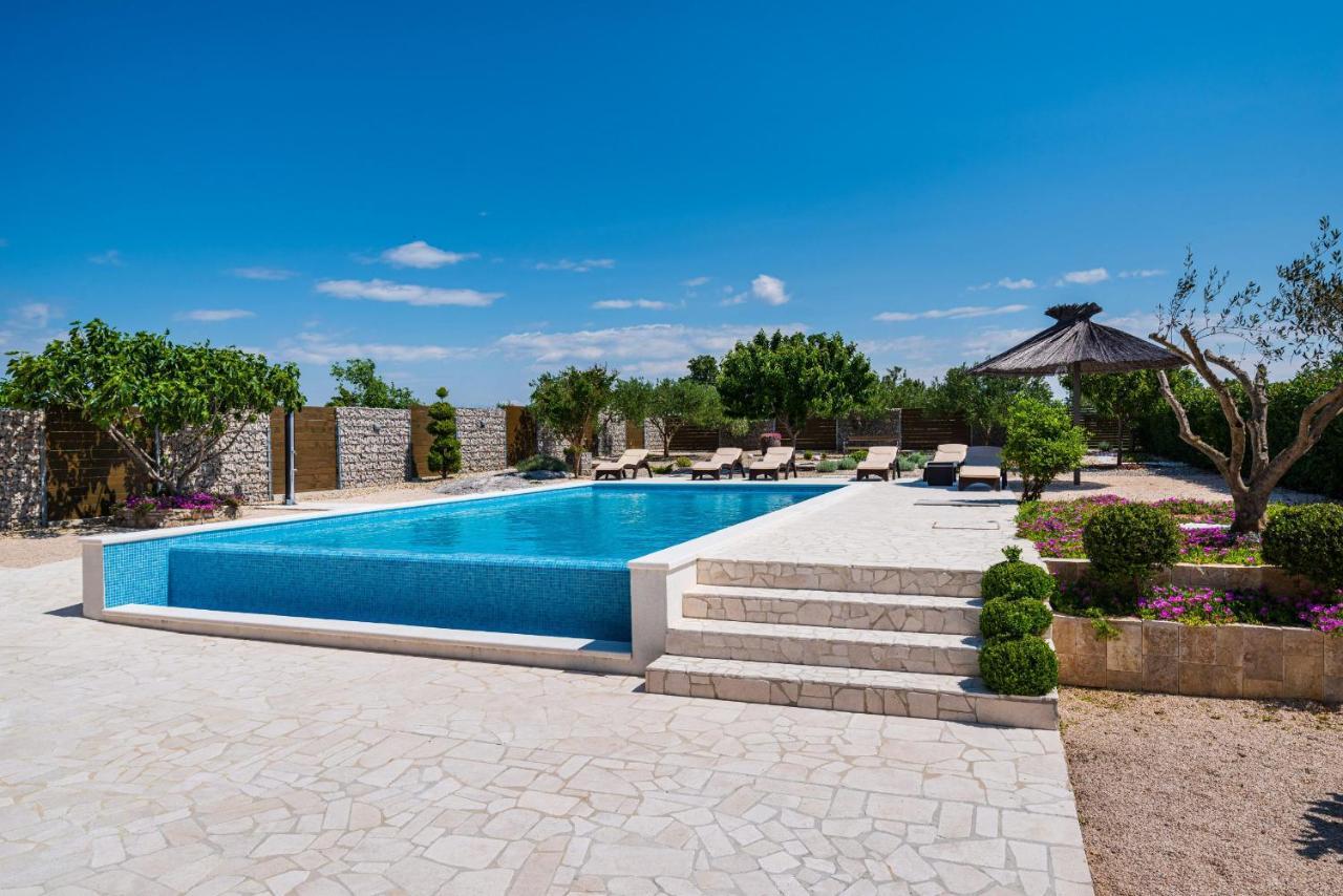 Villa Olive Garden Zadarvillas Pristeg Exterior foto