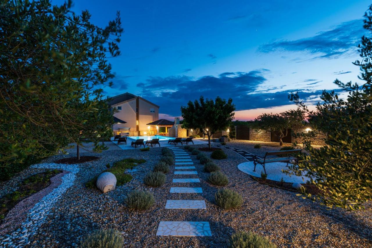 Villa Olive Garden Zadarvillas Pristeg Exterior foto
